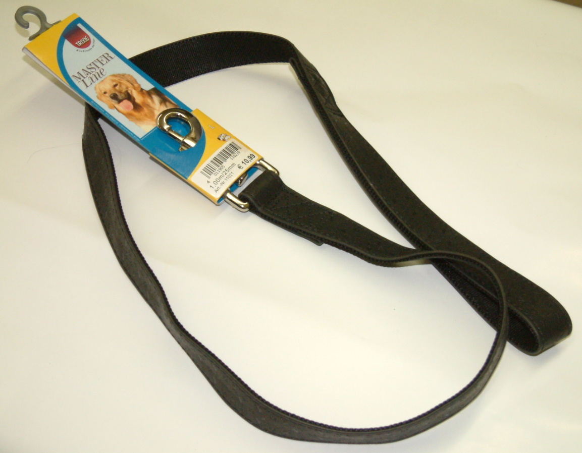 leine-schwarz-l-praegung-trixie